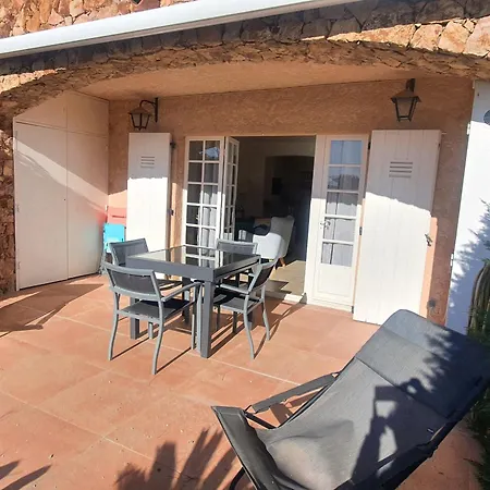 Apartment 3 Pieces Climatise Avec Terrasse Et Piscine Privee A - Fr-1-780-33
